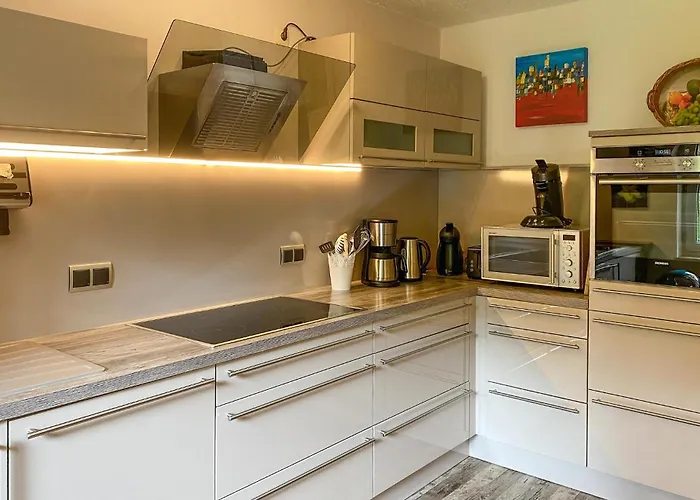 Amazing Apartment In Zweifelscheid